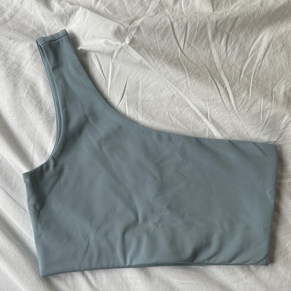 Girlfriend Collective Bianca One Shoulder Bra